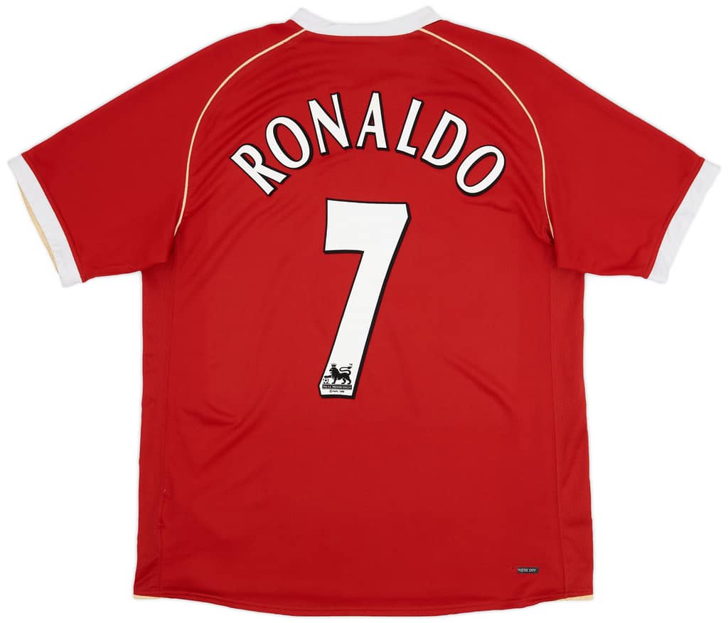 2006-07 Manchester United Home Shirt Ronaldo #7