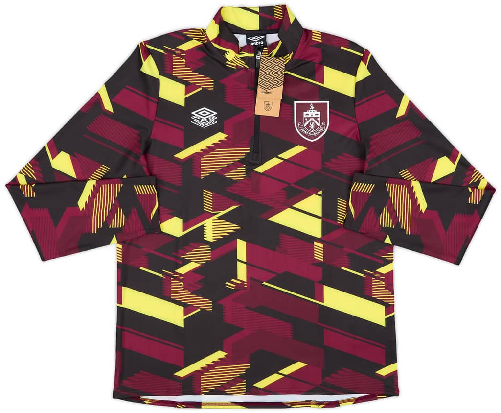 2023-24 Burnley Umbro 1/4 Zip Pre-Match Top