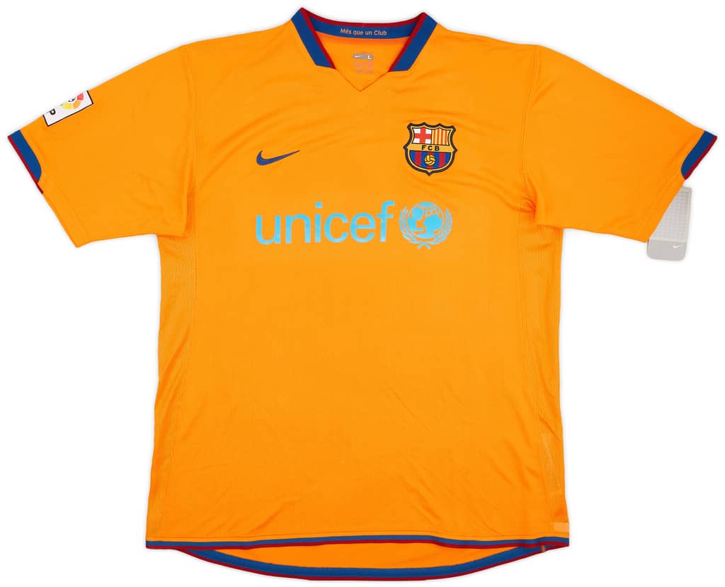2006-08 Barcelona Away Shirt Messi #19 (L)