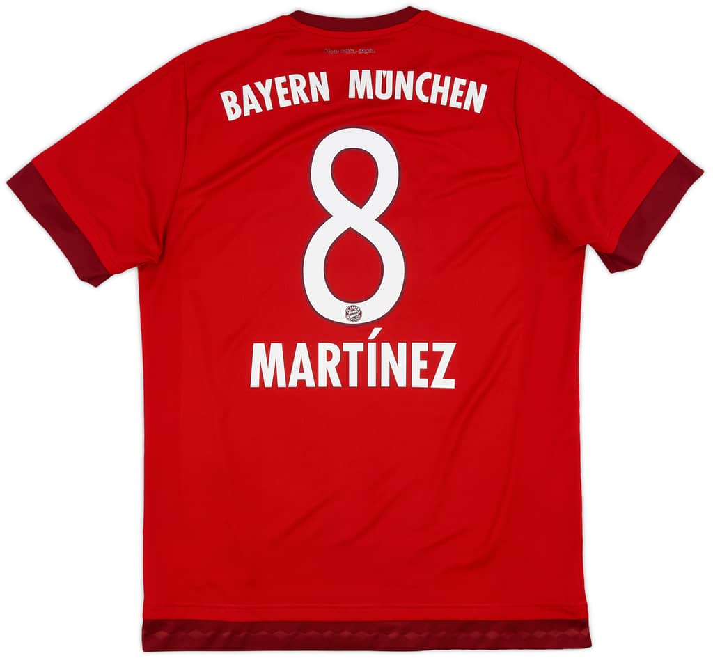 2015-16 Bayern Munich Home Shirt Martinez #8 - 8/10 - (L)