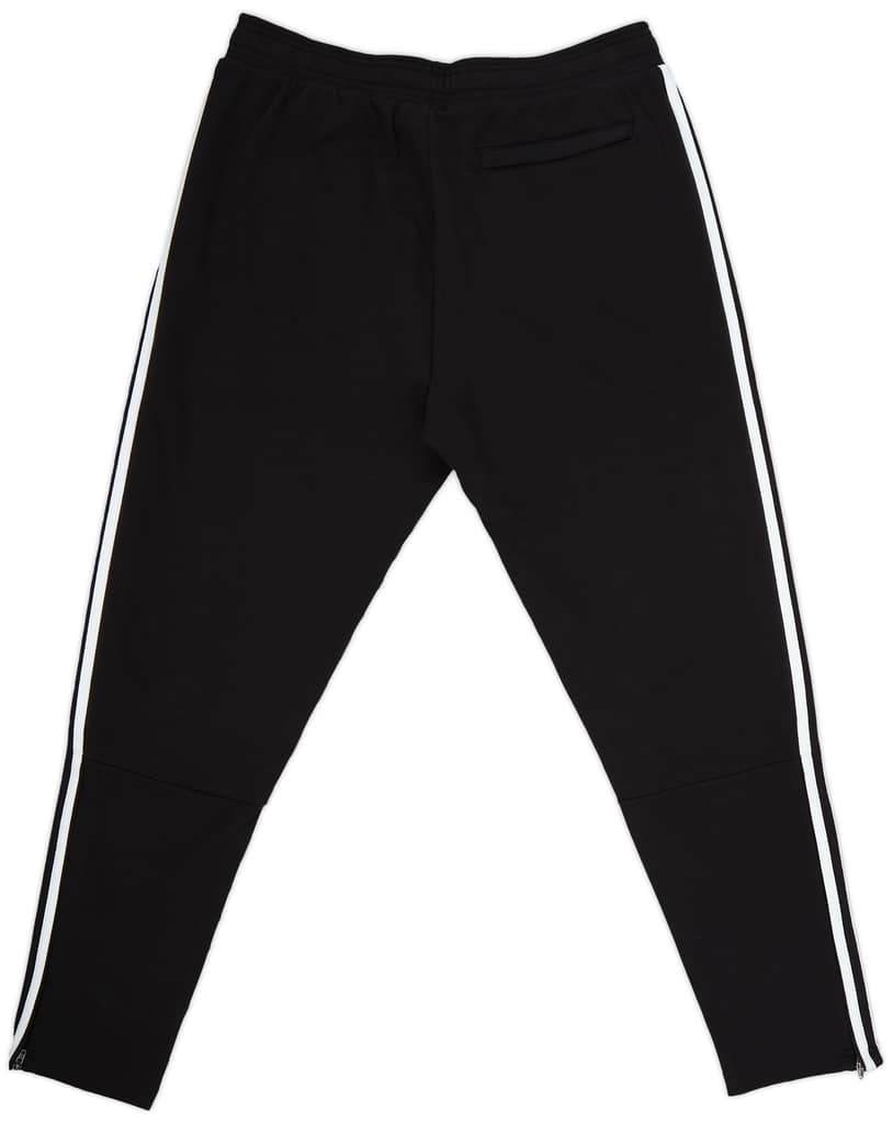 2022-23 Juventus adidas DNA Pants/Bottoms