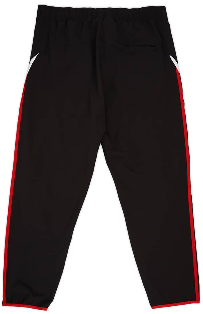 2021-22 Manchester United adidas Teamgeist Woven Pants/Bottoms - (XS)