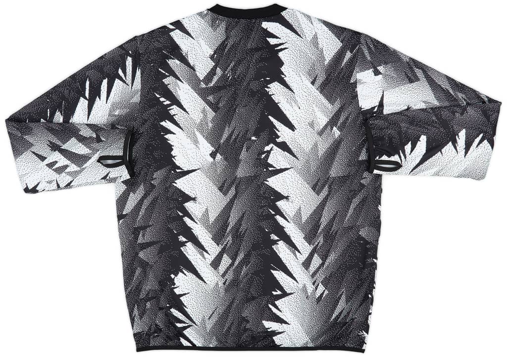 2022-23 Juventus adidas Pre-Match Warm Top