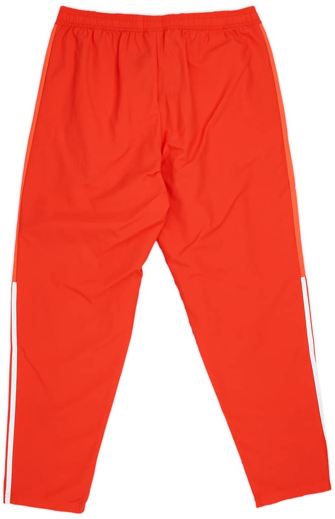 2023-24 Bayern Munich adidas Pre-Match Pants/Bottoms