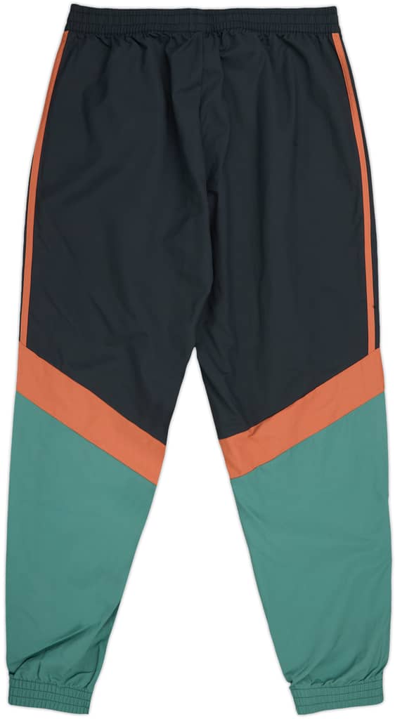 2024-25 Bayern Munich adidas Seasonal Track Pants/Bottoms