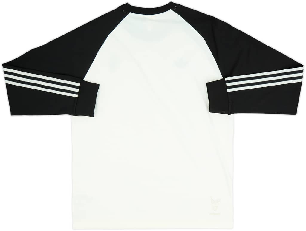 2025-26 Juventus adidas Originals L/S Tee