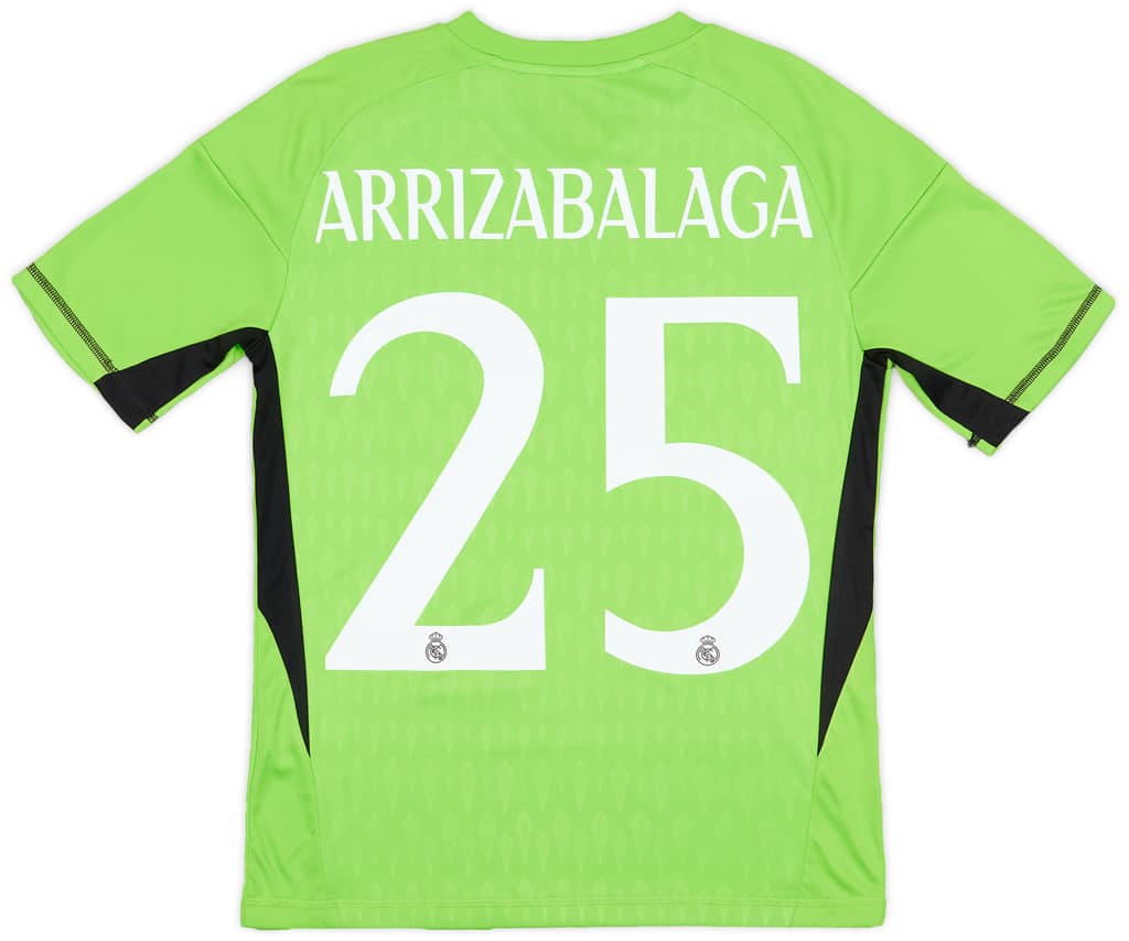 2023-24 Real Madrid GK Home Shirt Arrizabalaga #25 (L.Kids)