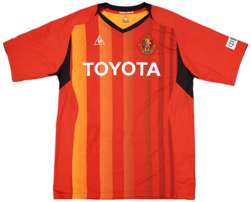 2009-10 Nagoya Grampus Eight Home Shirt - 7/10 - (XL)