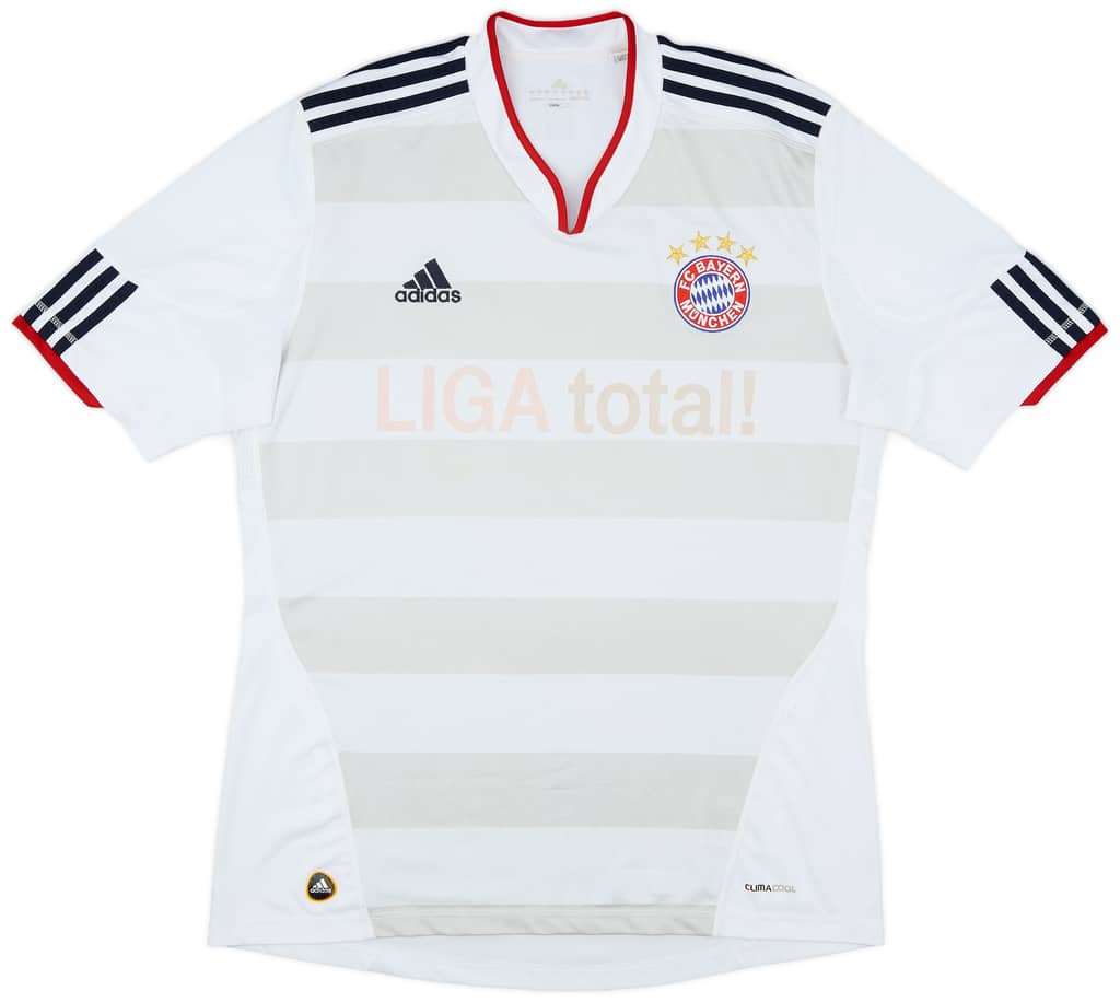 2010-11 Bayern Munich Away Shirt - 4/10 - (L)