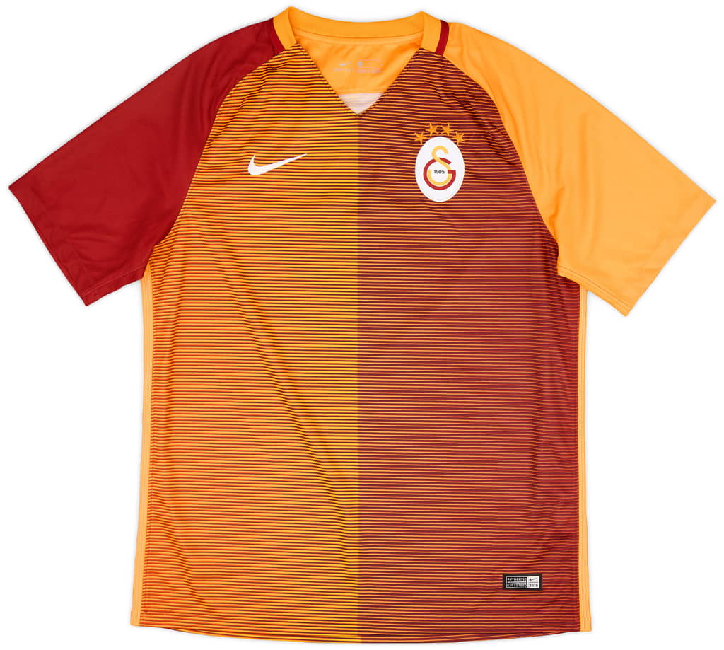2016-17 Galatasaray Home Shirt - 8/10 - (L)