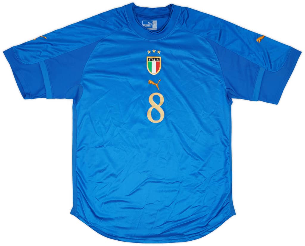 2004-06 Italy Match Issue Home Shirt #8