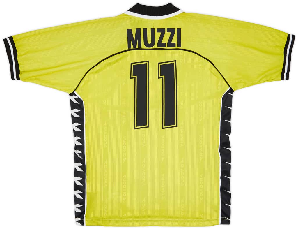 1999-00 Udinese Away Shirt Muzzi #11 (XL)
