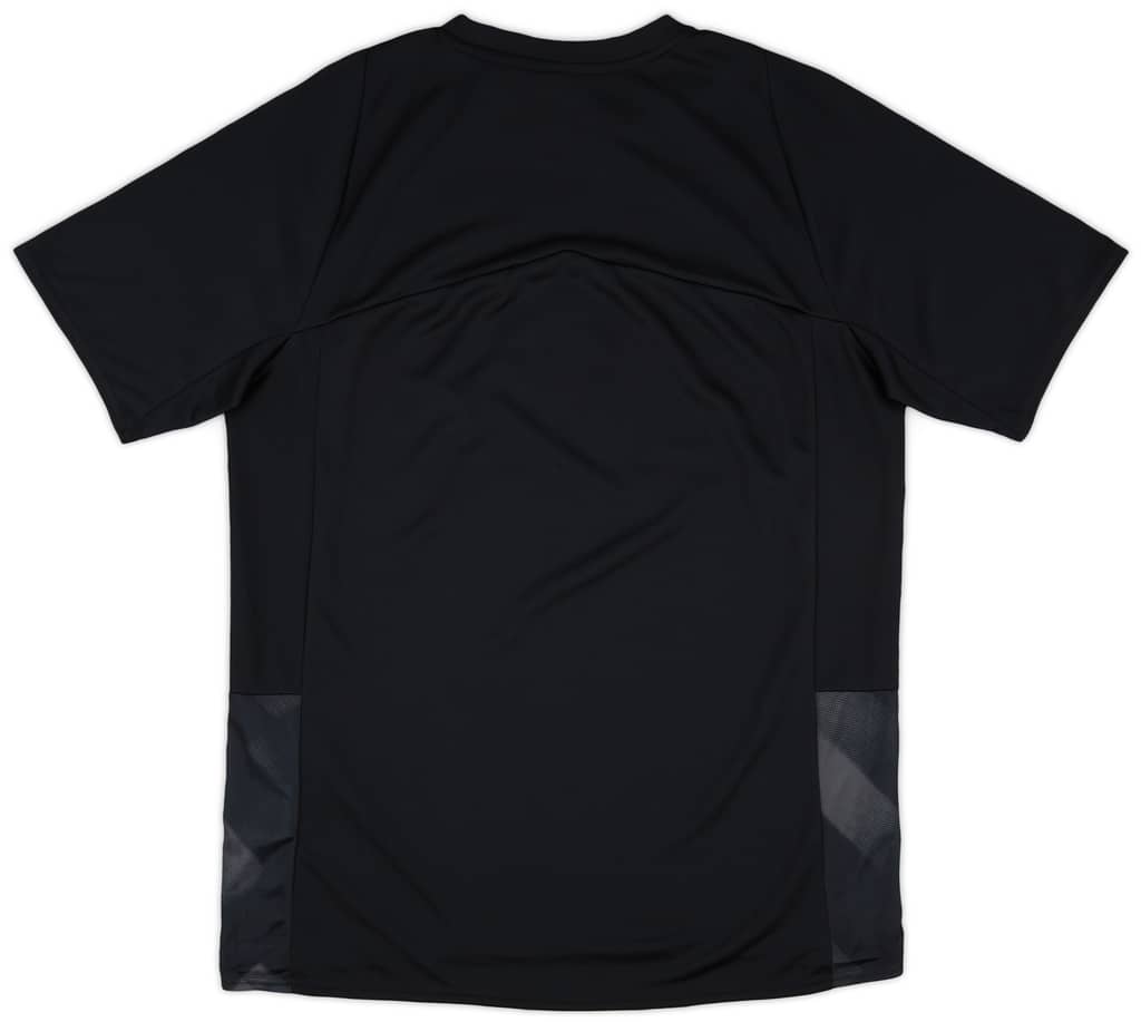 2022-23 Bournemouth Umbro Training Shirt