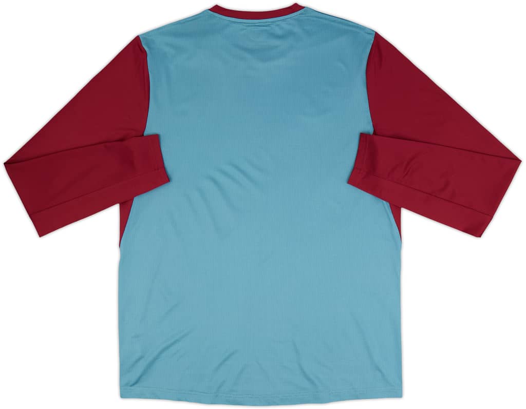 2023-24 Aston Villa Castore Training L/S Shirt