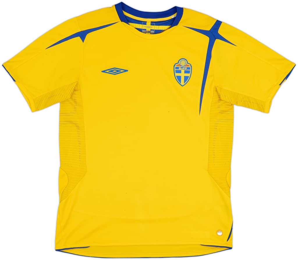2005-06 Sweden Home Shirt - 5/10 - (M)