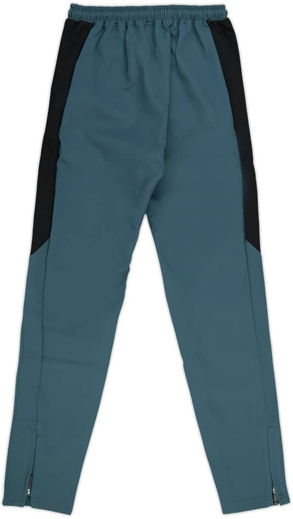 2024-25 Burnley Castore Training Pants/Bottoms (XL.Kids)