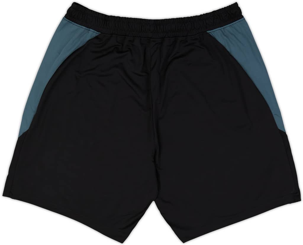 2024-25 Charlton Castore Training Shorts (M)