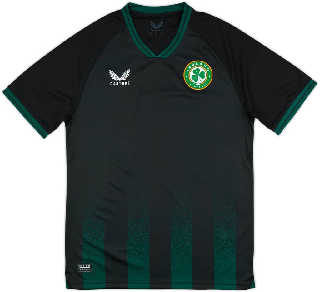 2023-24 Ireland Third Shirt (S)