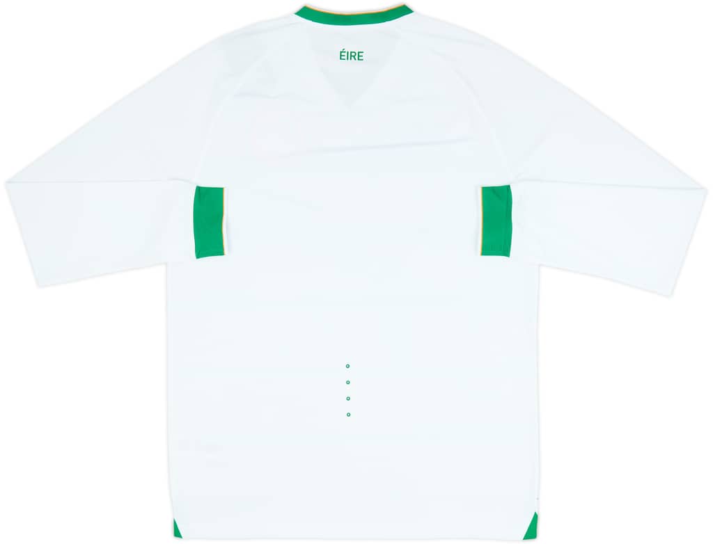 2023-24 Ireland Authentic Away L/S Shirt (S)