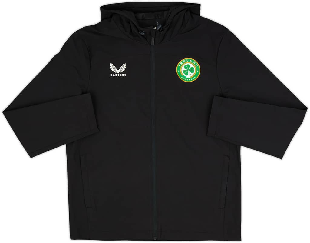 2024-25 Ireland Castore Rain Jacket (M)