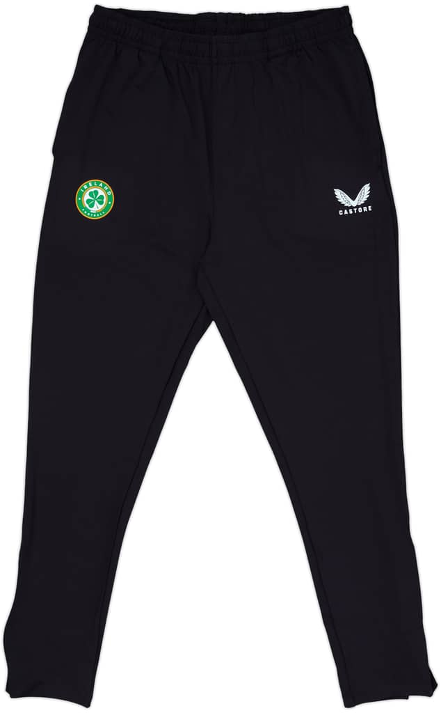 2023-24 Ireland Castore Training Pants/Bottoms (XL)