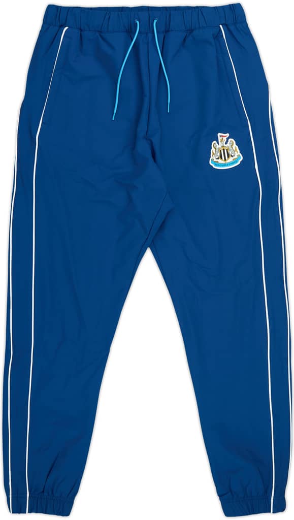2023-24 Newcastle Castore Retro Track Pants/Bottoms