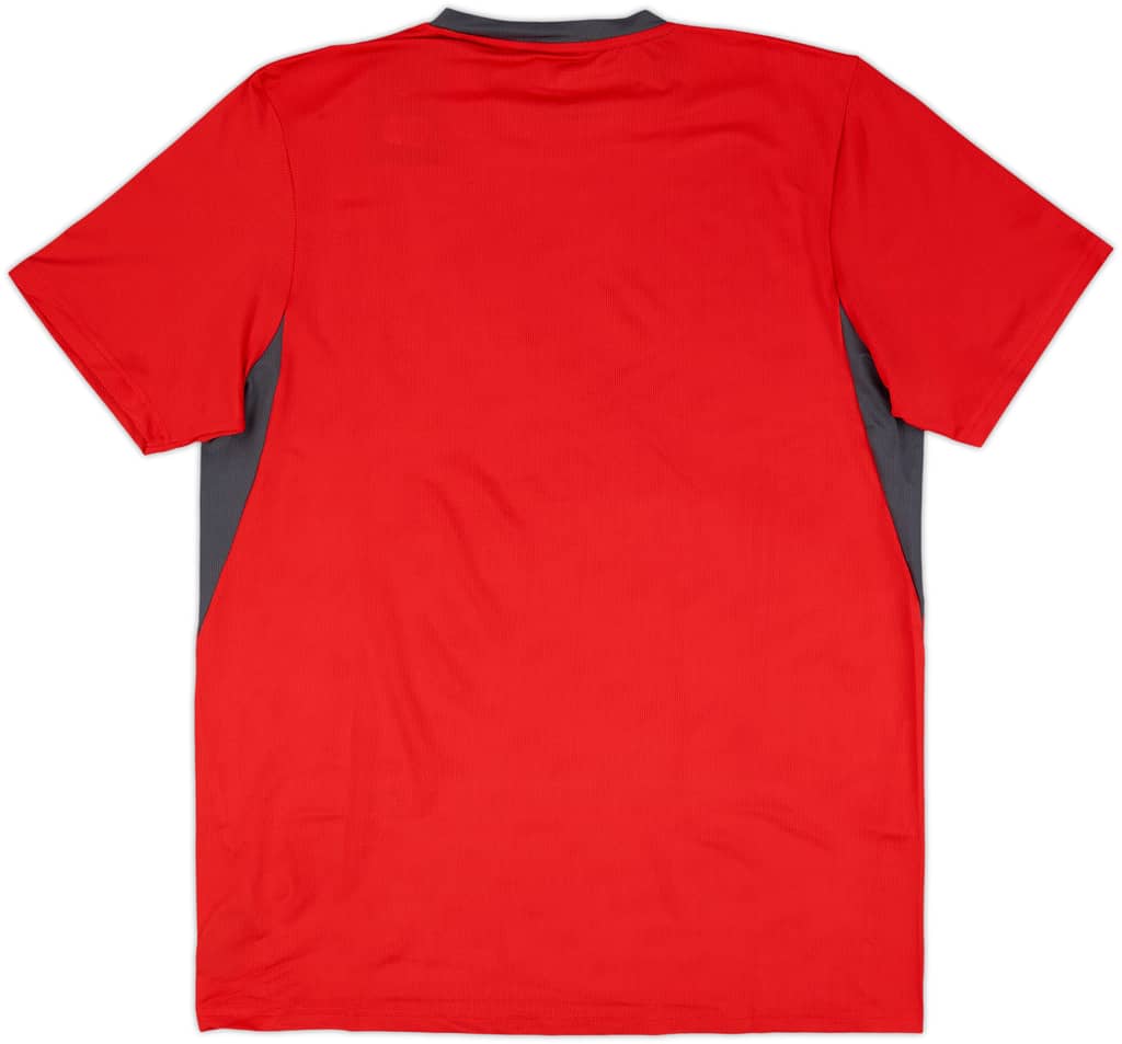 2023-24 Sevilla Castore Training Shirt (M)