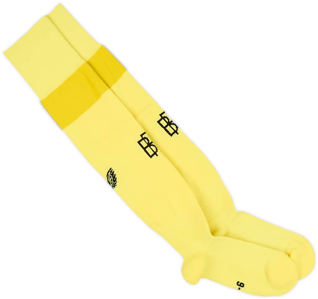 2024-25 Burnley GK Home Shirt (UK 12.5K-3)