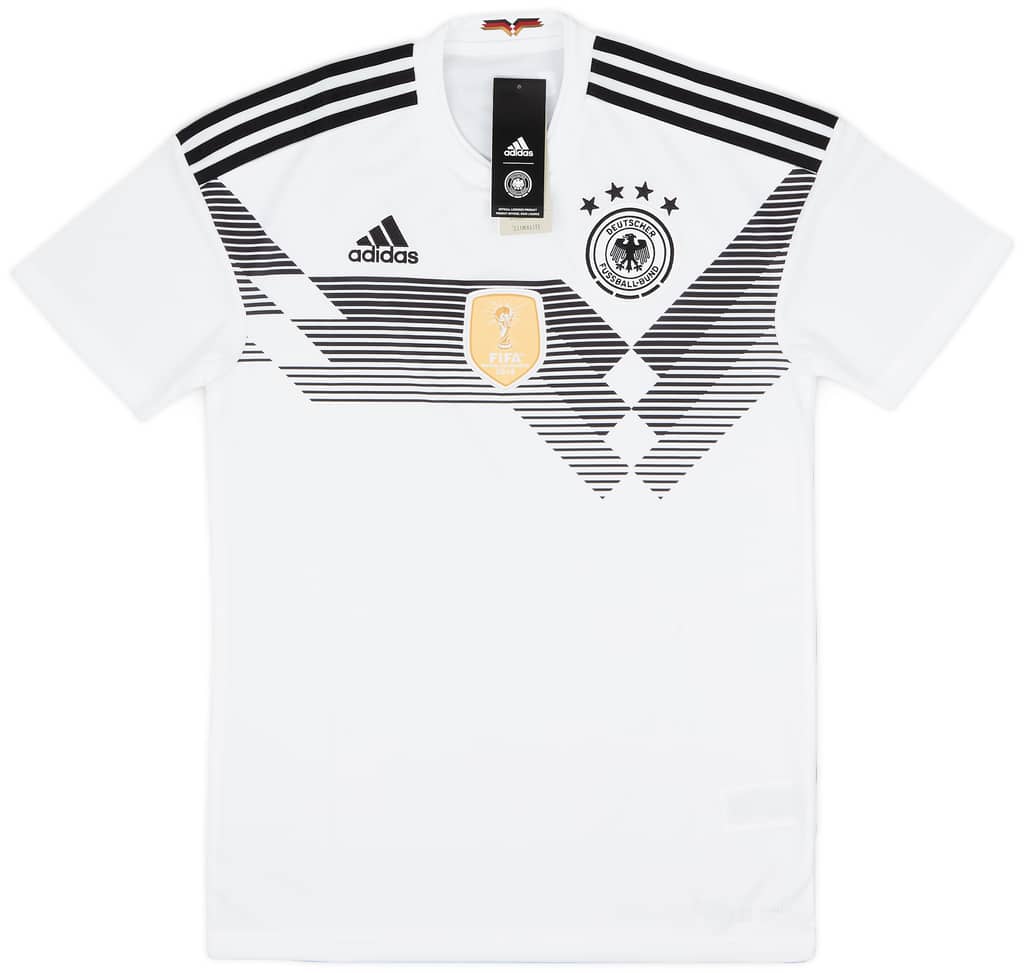 2018-19 Germany Home Shirt (S)