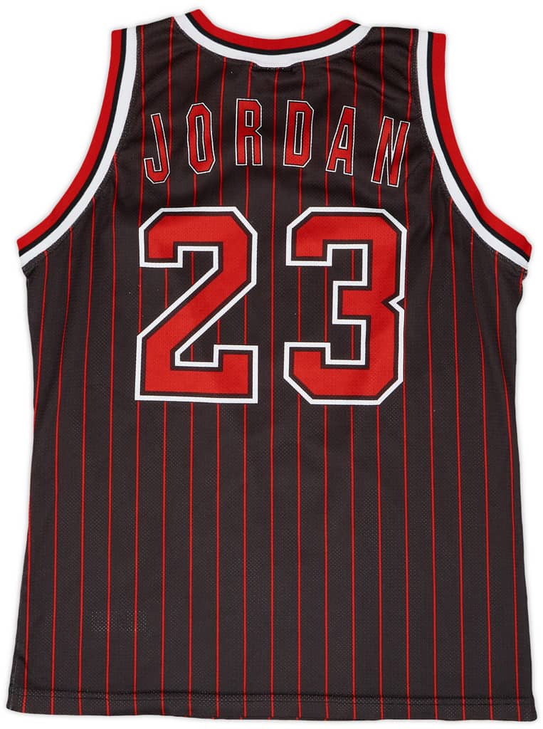 1995-97 Chicago Bulls Jordan #23 Champion Alternate Jersey - 9/10 - (S)
