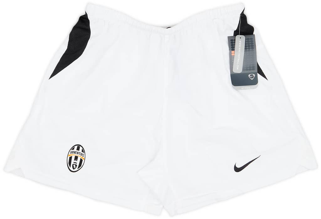2004-05 Juventus Home Shorts (XL.Boys)