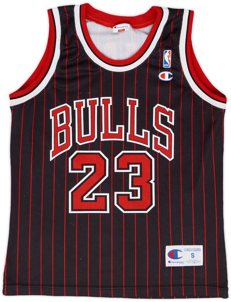 1995-97 Chicago Bulls Jordan #23 Champion Alternate Jersey - 7/10 - (S)
