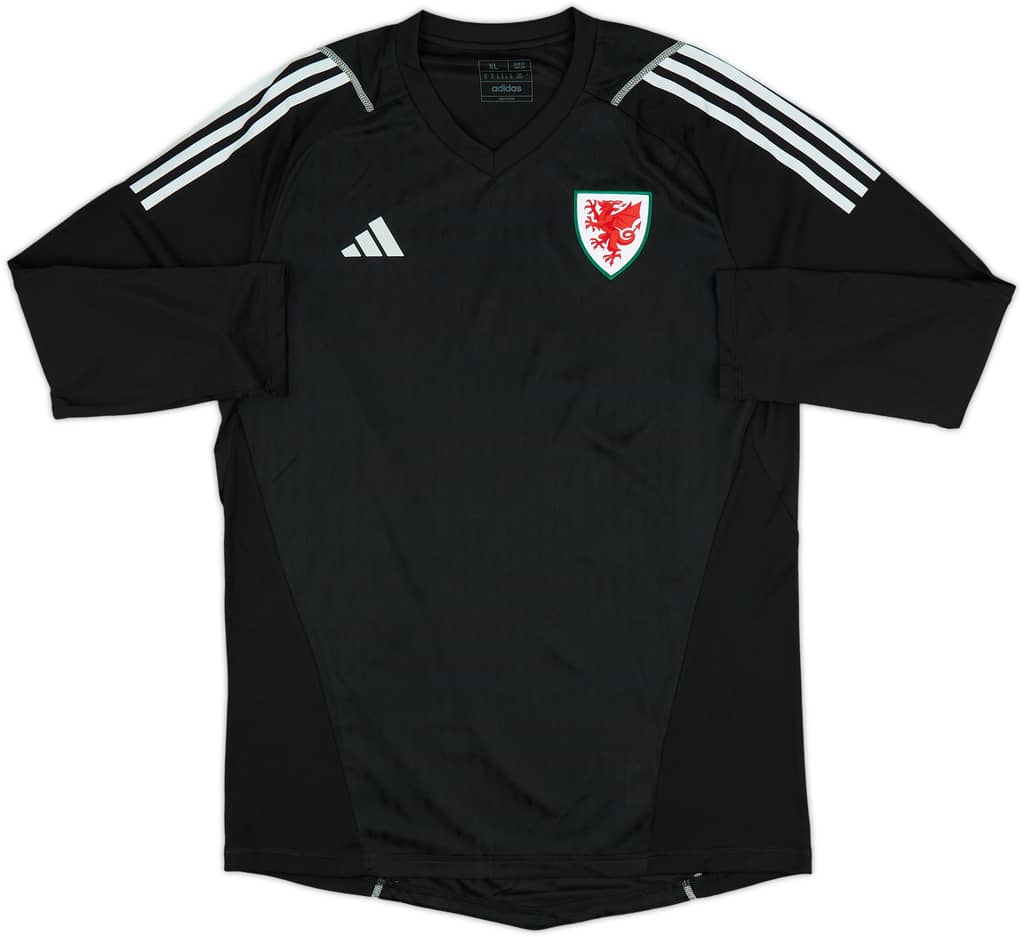 2023-24 Wales GK Third Shirt