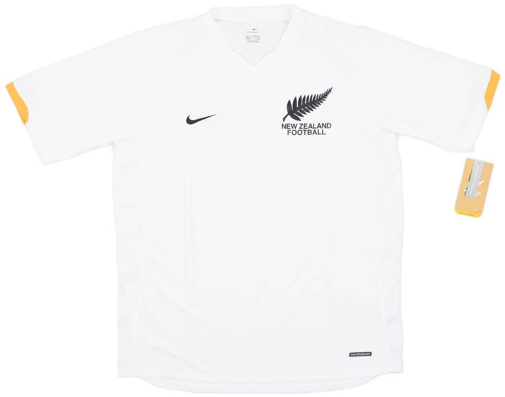2006-07 New Zealand Home Shirt (L)