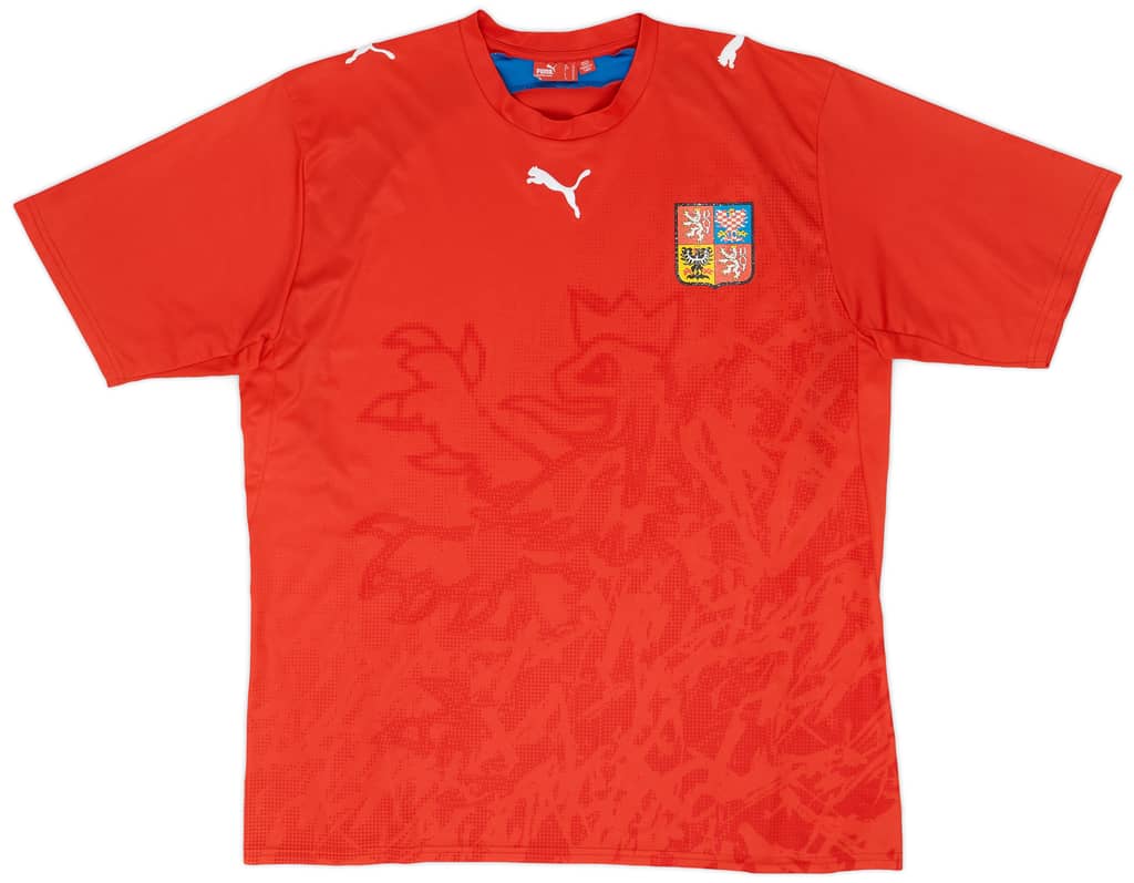 2006-08 Czech Republic Basic Home Shirt - 6/10 - (XL)