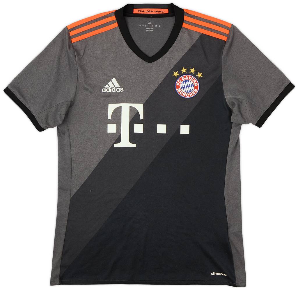 2016-17 Bayern Munich Away Shirt D.Costa #11 - 6/10 - (S)