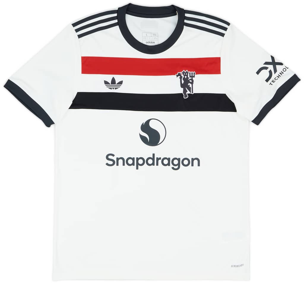 2024-25 Manchester United Third Shirt Mainoo #37
