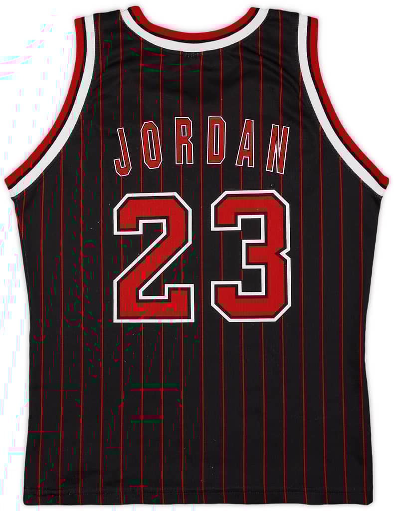 1995-97 Chicago Bulls Jordan #23 Champion Alternate Jersey - 9/10 - (XL.Boys)