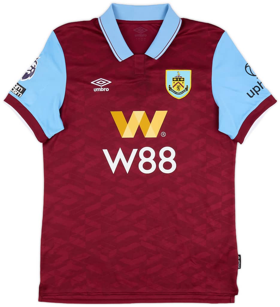 2023-24 Burnley Match Issue Home Shirt Berge #16