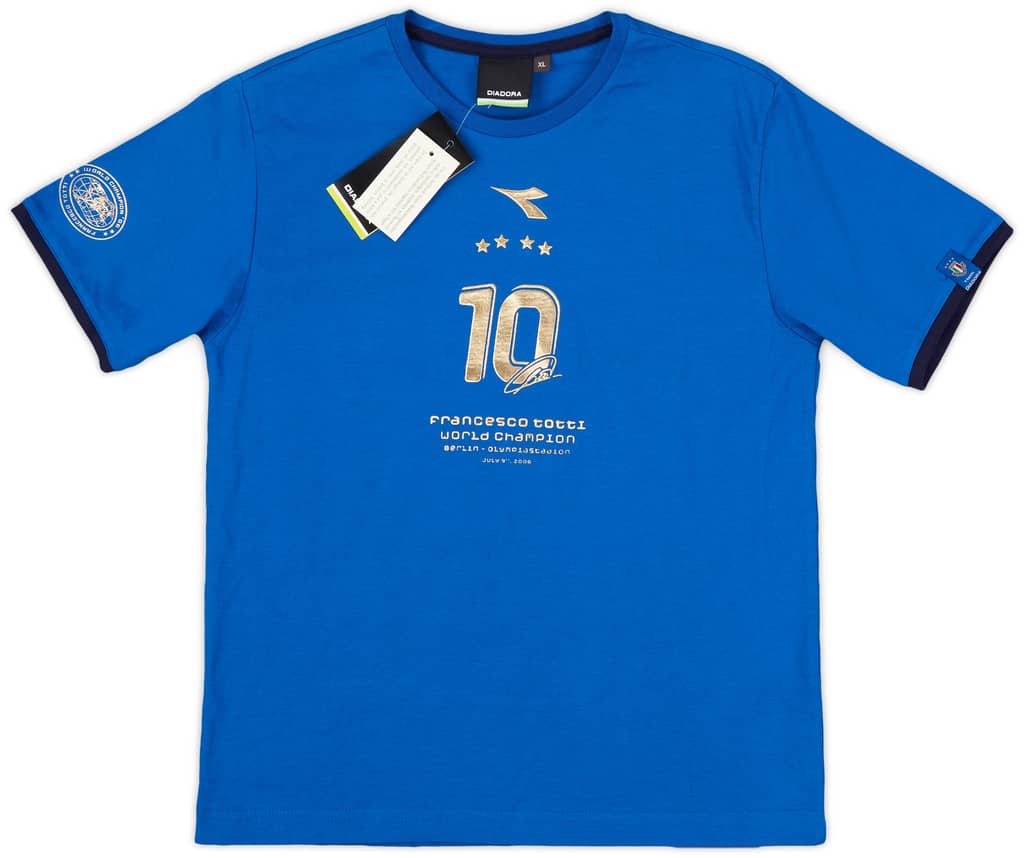 2006 Italy Diadora Francesco Totti Leisure Tee (XL.Boys)
