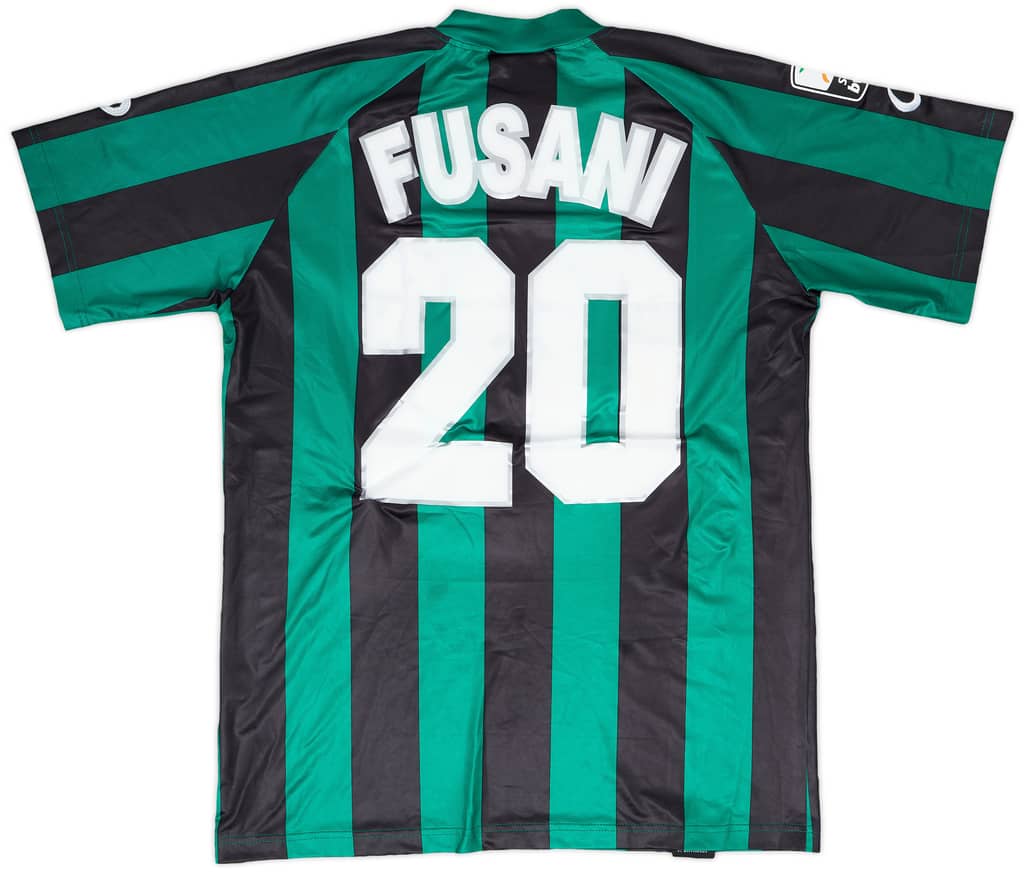 2010-11 Sassuolo Match Issue Home Shirt Fusani #20