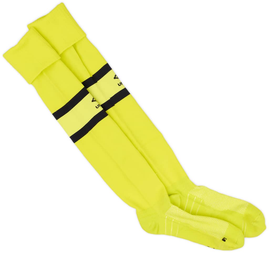 2021-22 Derby County GK Socks (UK 7-9)