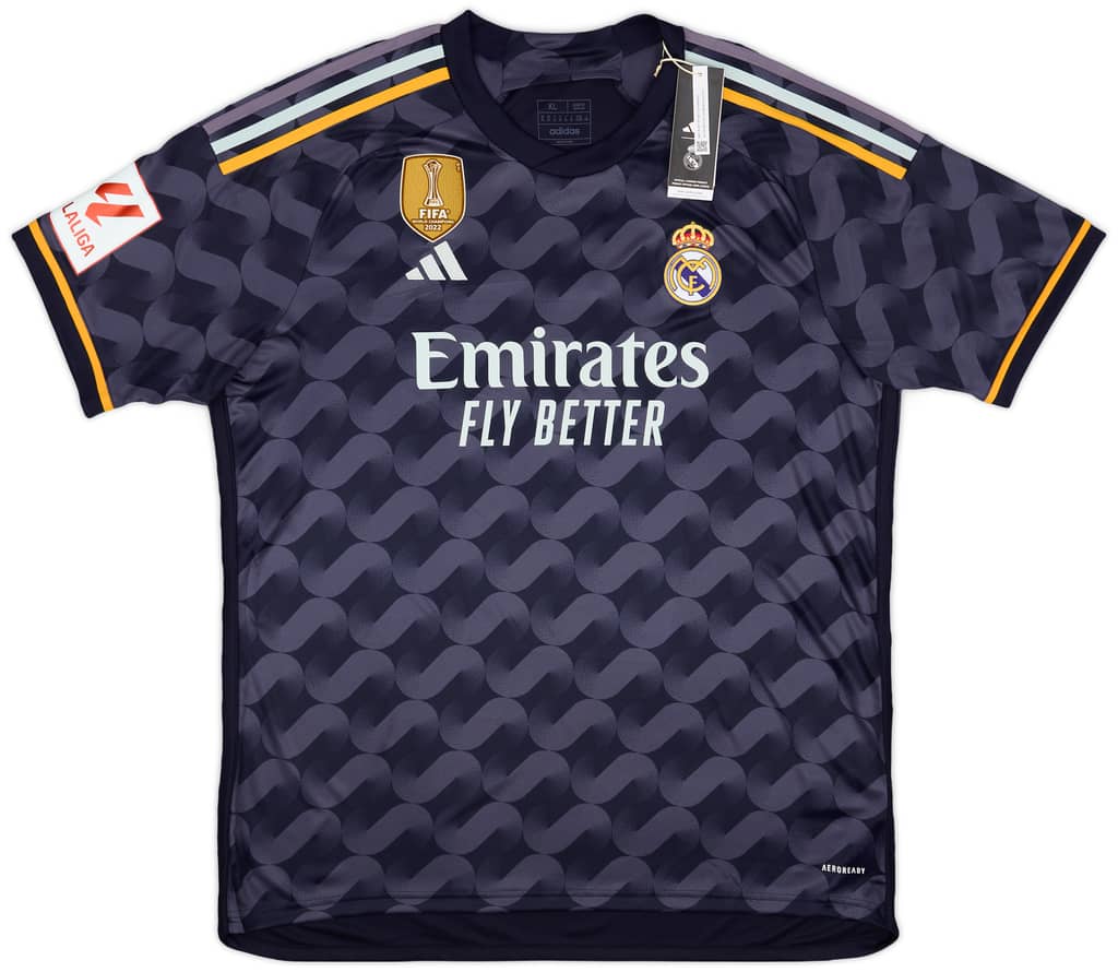 2023-24 Real Madrid Away Shirt Vini Jr. #7 (XL)