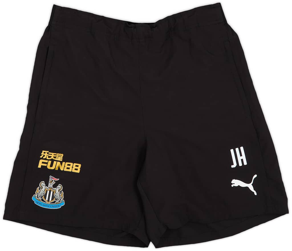 2017-18 Newcastle Staff Issue Puma Training Shorts JH - 9/10 - (M)