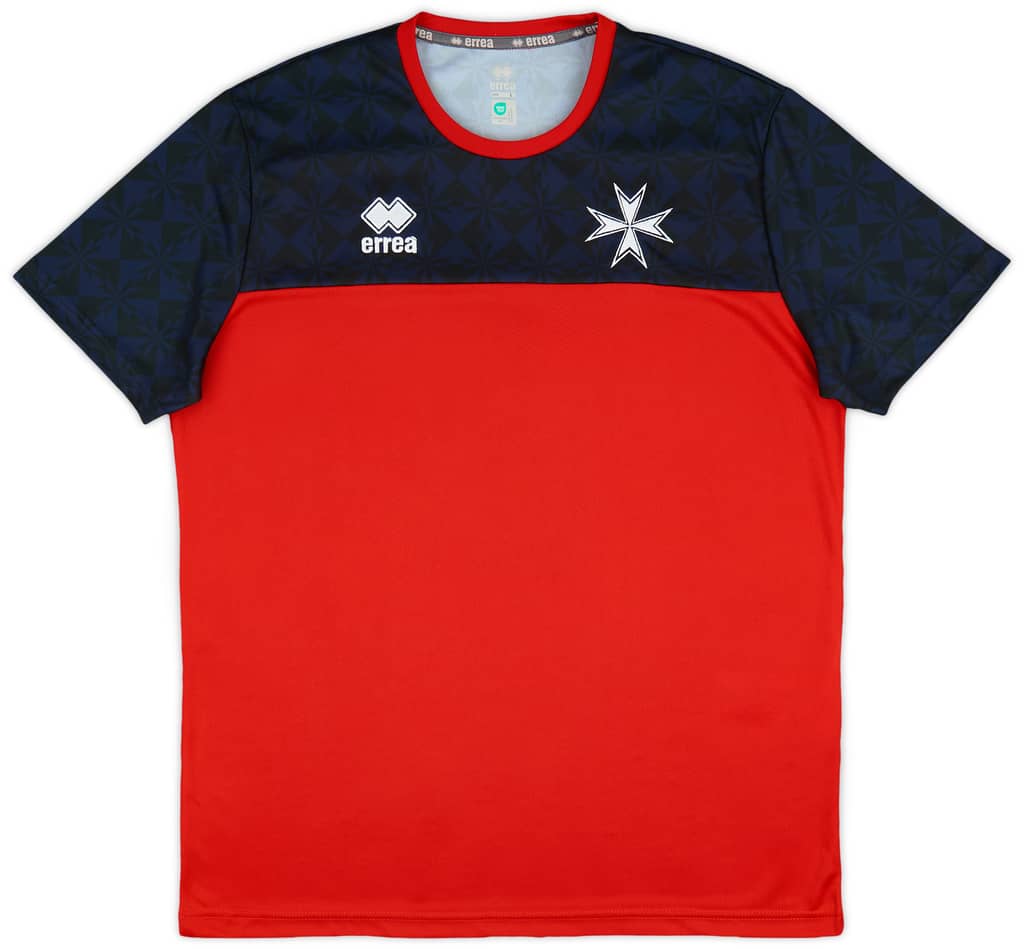 2022-23 Malta Errea Training Shirt