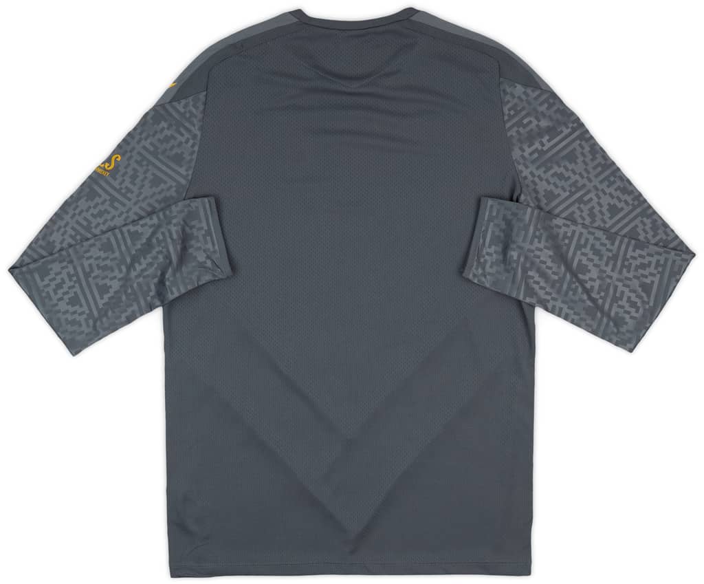 2024-25 Wrexham Macron Training L/S Shirt
