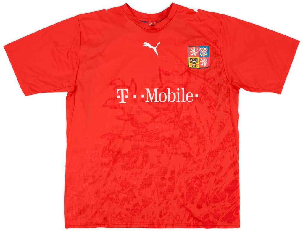 2006-08 Czech Republic Basic Home Shirt - 6/10 - (XL)