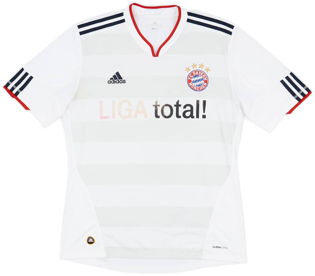 2010-11 Bayern Munich Away Shirt - 4/10 - (L)