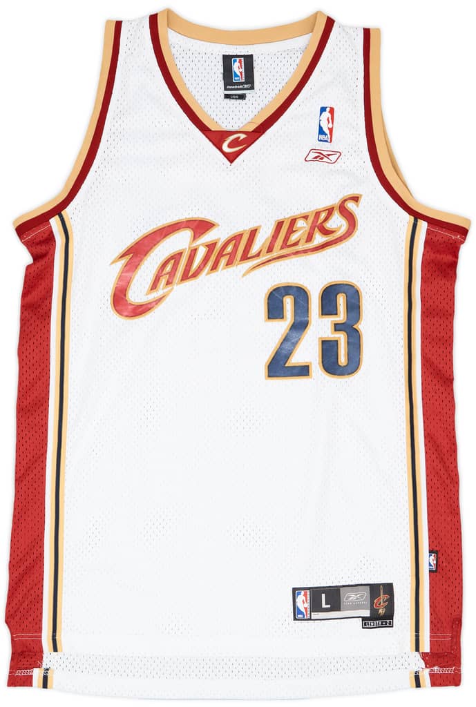 2004-06 Cleveland Cavaliers James #23 Reebok Swingman Home Jersey - 7/10 - (L)