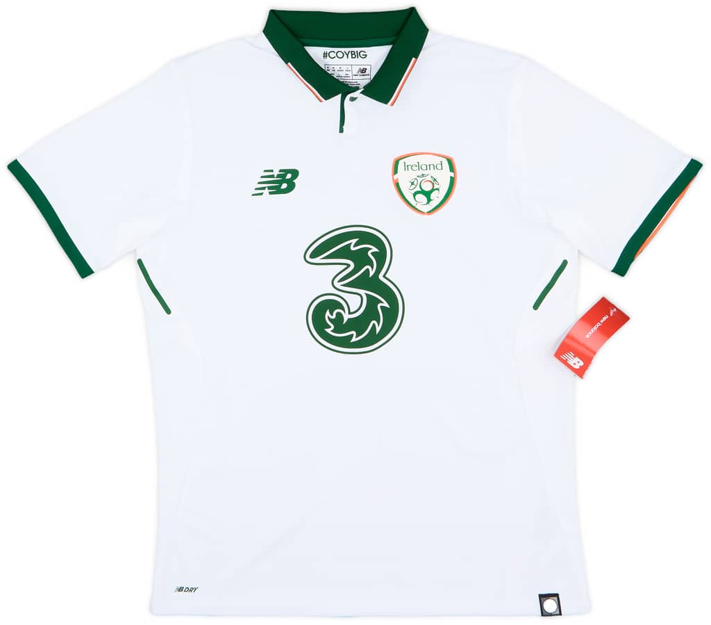 2017-18 Ireland Away Shirt (M)
